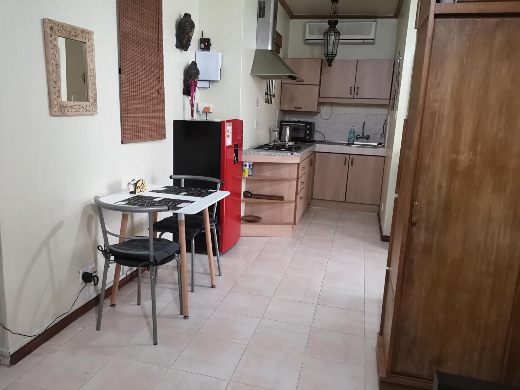 My Lil Place Unit In A Facing Complex Apartment Flic-en-Flacq